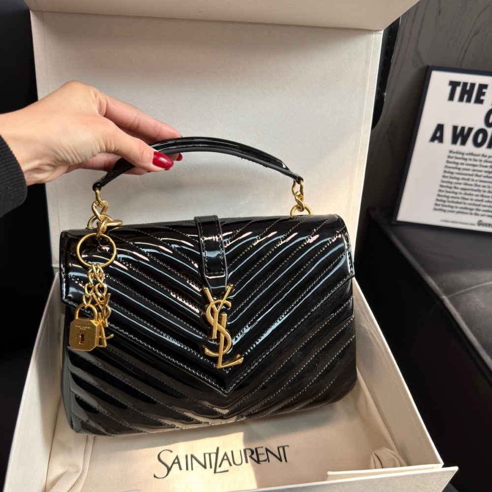 Saint Laurent women's bag - Picture 2 of 7